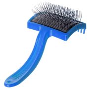 Пуходерка «ЗООНИК» пластмассовая большая с каплей средней жесткости 0724